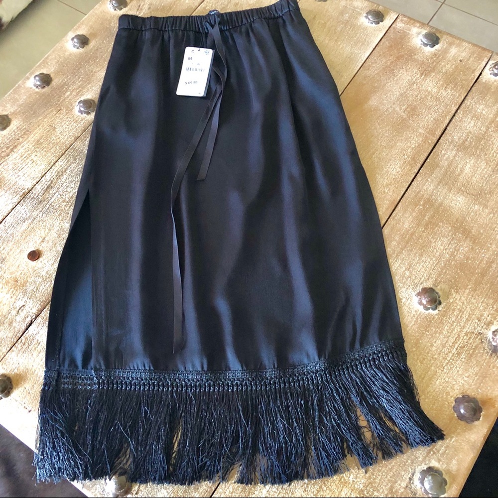 NWOT Zara black satin fringe hem midi skirt . M